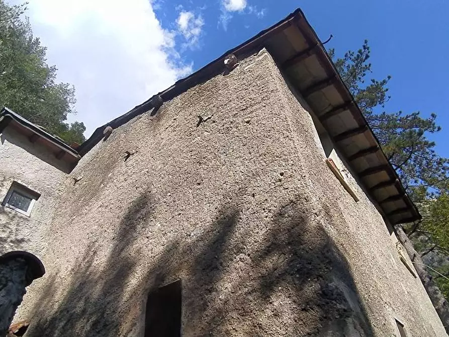 Immagine 3 di Casa indipendente in vendita  in Via Provinciale a Stazzema