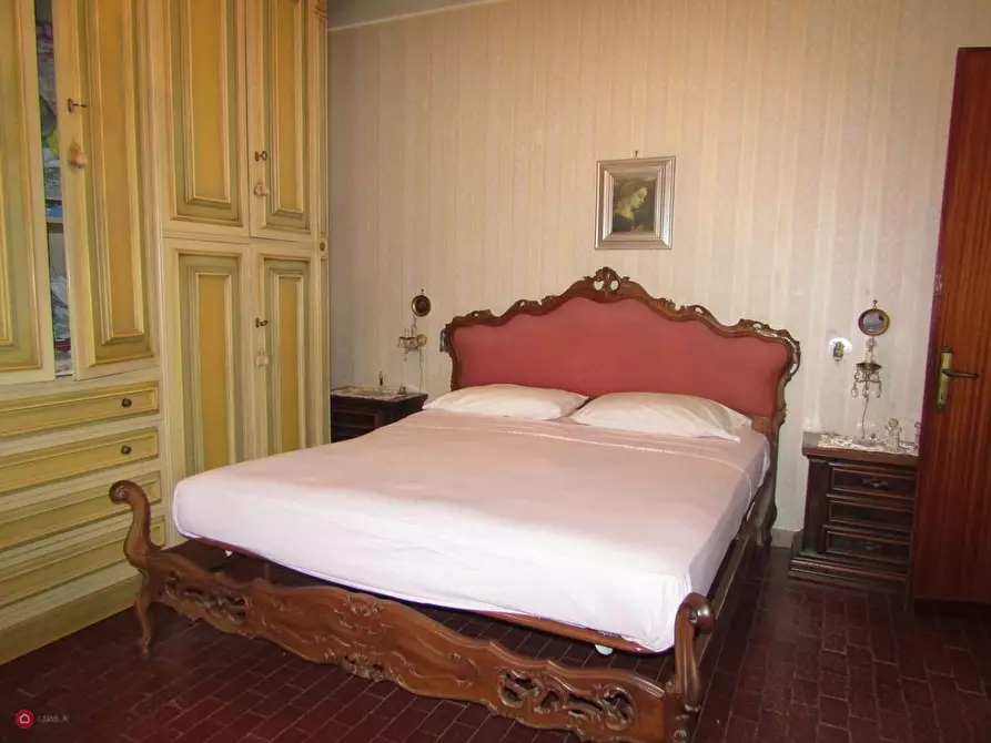 Immagine 6 di Appartamento in vendita  in Via Carriona a Carrara