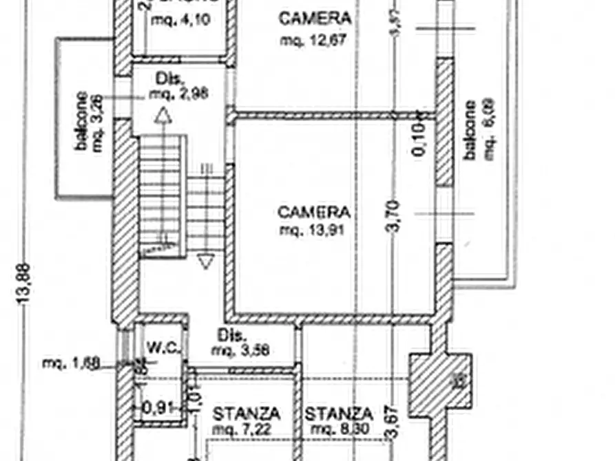 Immagine 38 di Villa in vendita  a Camaiore