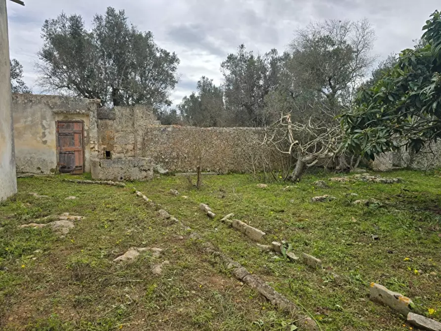 Immagine 35 di Rustico / casale in vendita  a Squinzano