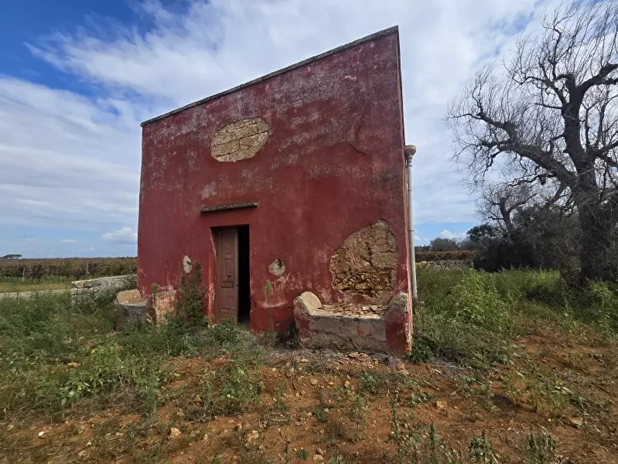 Immagine 39 di Rustico / casale in vendita  a Squinzano