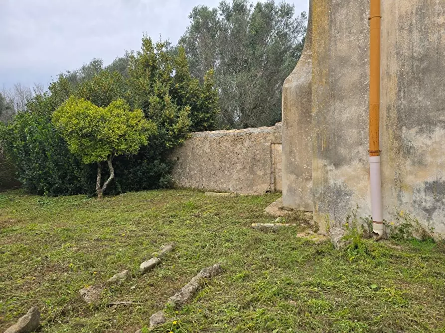Immagine 26 di Rustico / casale in vendita  a Squinzano