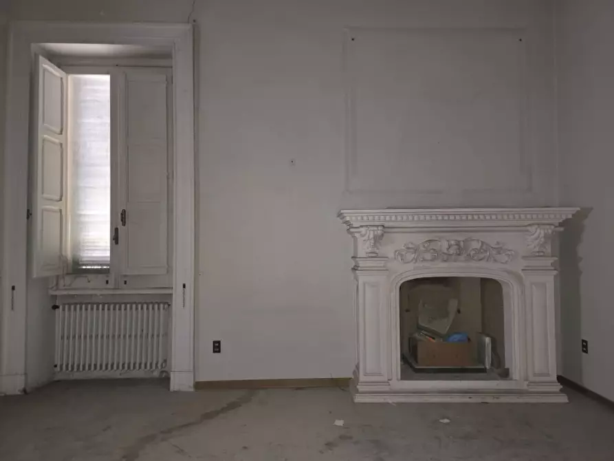 Immagine 22 di Palazzo in vendita  a Lecce