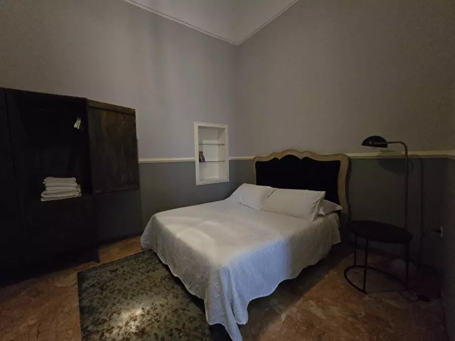 Immagine 18 di Palazzo in vendita  a Lecce