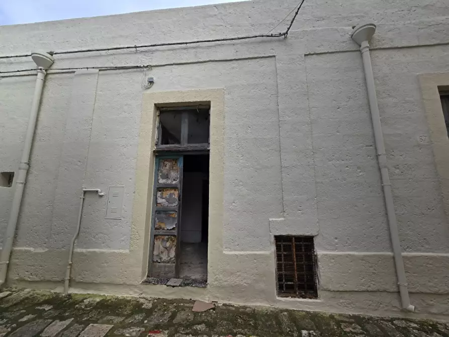 Immagine 2 di Casa indipendente in vendita  a Miglionico