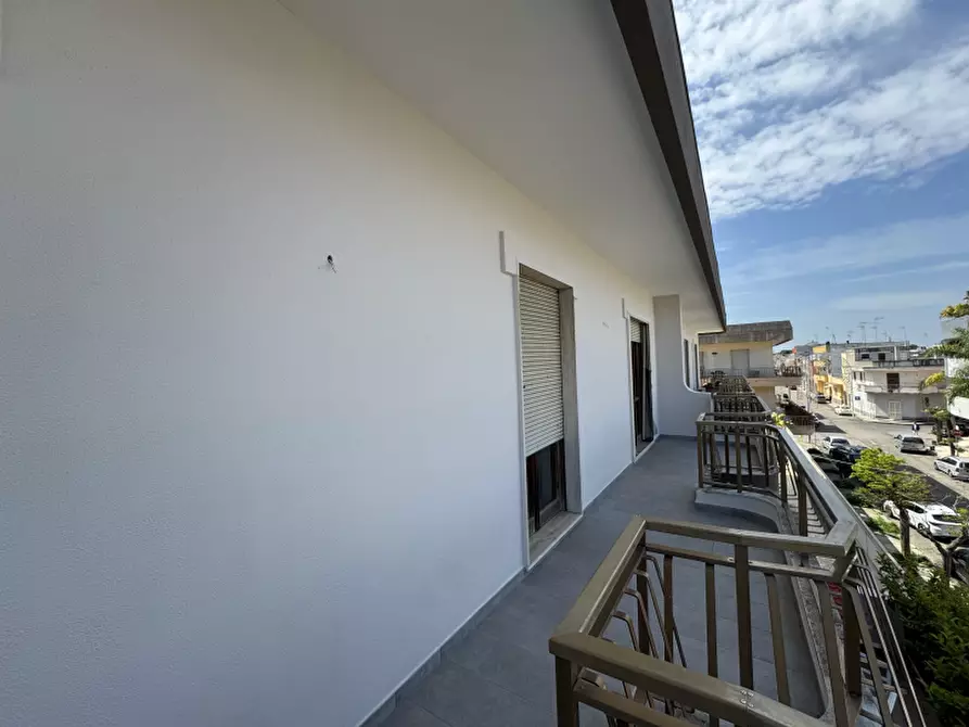 Immagine 20 di Appartamento in vendita  a Lequile