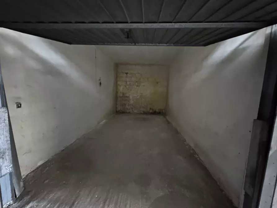 Immagine 28 di Appartamento in vendita  a Lequile