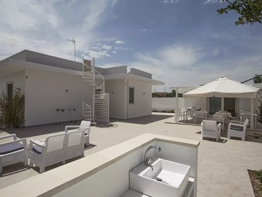 Immagine 17 di Villetta a schiera in vendita  a Porto Cesareo