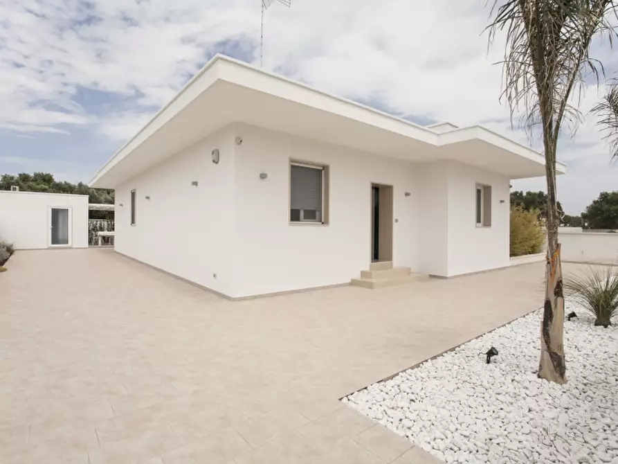 Immagine 10 di Villetta a schiera in vendita  a Porto Cesareo