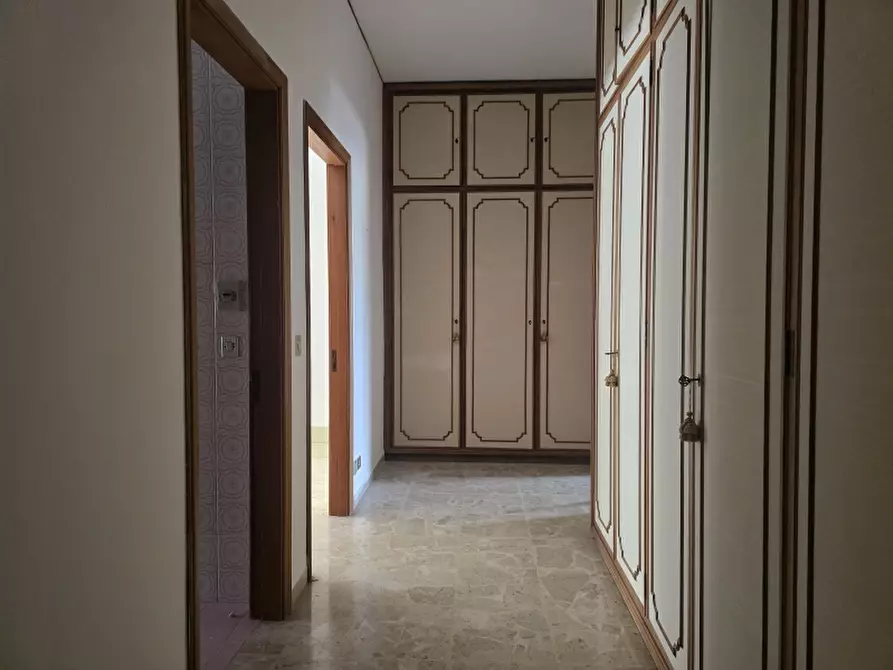 Immagine 16 di Appartamento in vendita  in Via Cesare Battisti 45 a Lecce