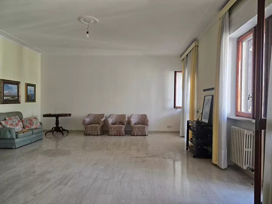 Immagine 10 di Appartamento in vendita  in Via Cesare Battisti 45 a Lecce