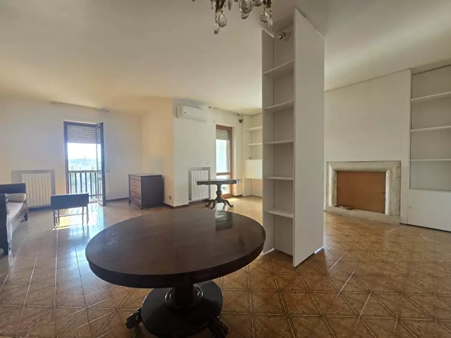 Immagine 6 di Appartamento in vendita  a Lecce