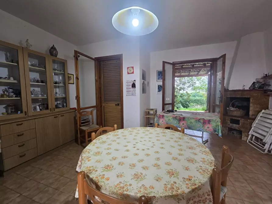 Immagine 13 di Villa in vendita  a Lecce