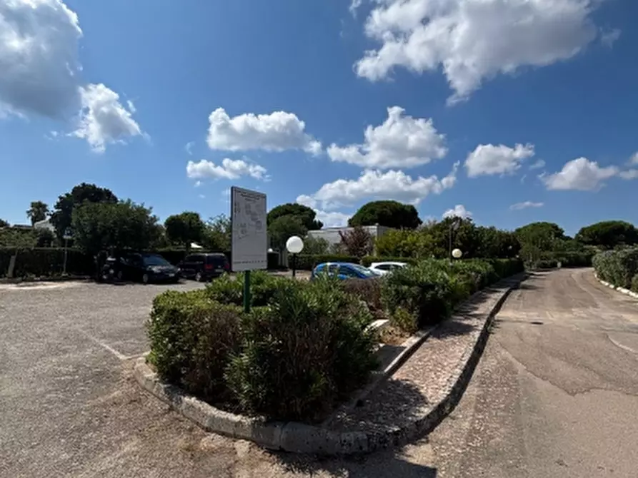 Immagine 2 di Villa in vendita  a Lecce