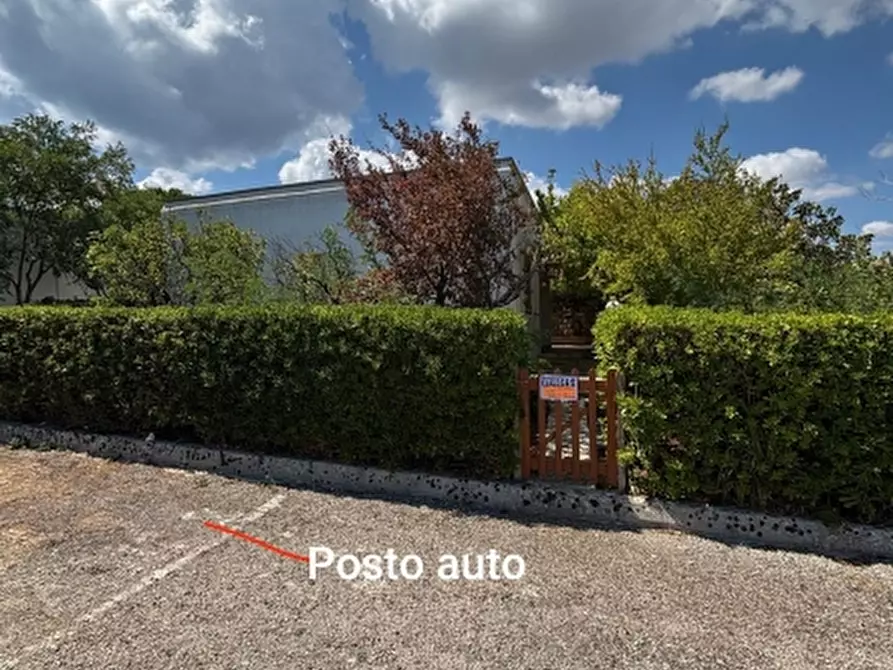 Immagine 3 di Villa in vendita  a Lecce