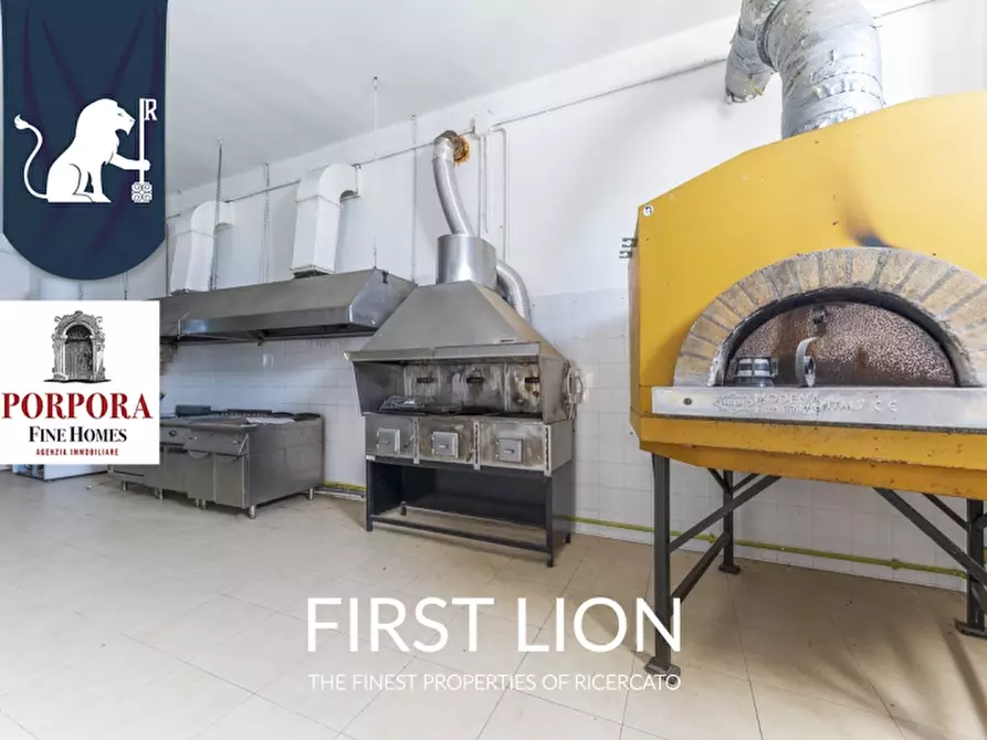 Immagine 25 di Agriturismo in vendita  in SP 131 snc a Lecce