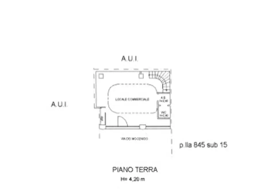 Immagine 23 di Locale commerciale in affitto  in Via Dei Mocenigo 8 10 a Lecce