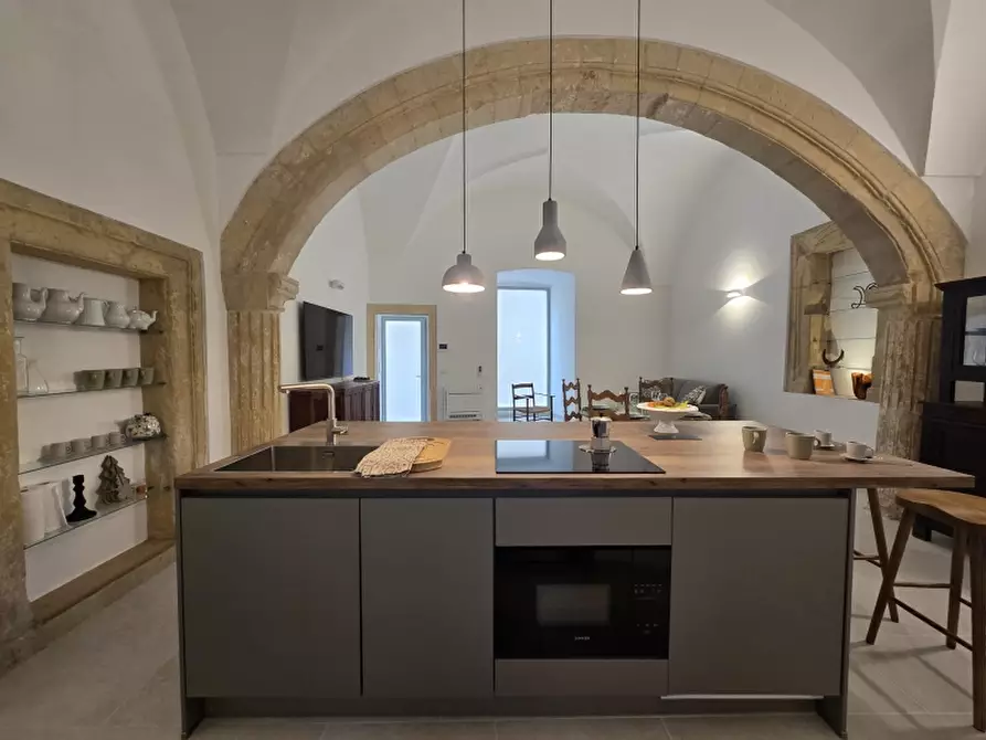 Immagine 1 di Appartamento in affitto  a Lecce