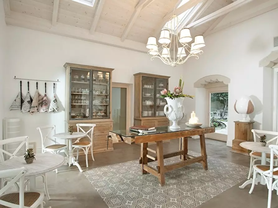 Immagine 1 di Palazzo in vendita  in Piazzetta dei Peruzzi a Lecce