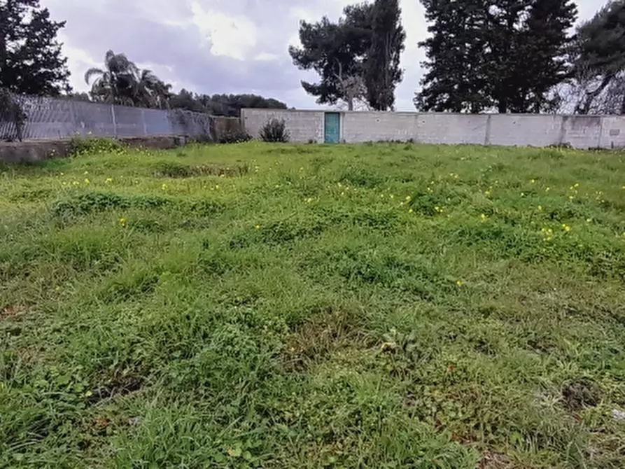 Immagine 7 di Capannone industriale in affitto  a Lecce