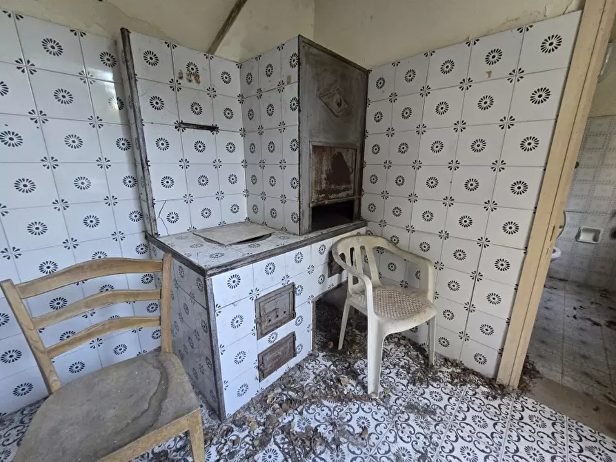Immagine 15 di Casa indipendente in vendita  a Lecce
