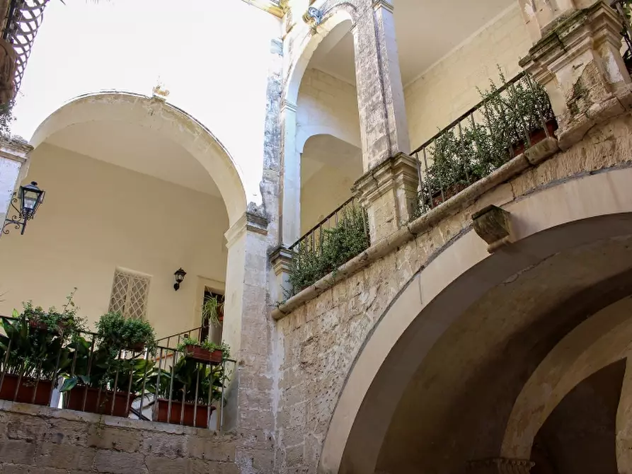 Immagine 2 di Appartamento in vendita  a Lecce