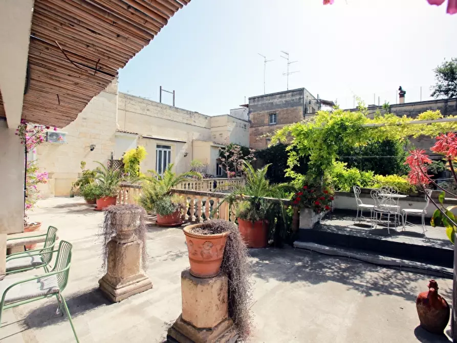 Immagine 33 di Appartamento in vendita  a Lecce