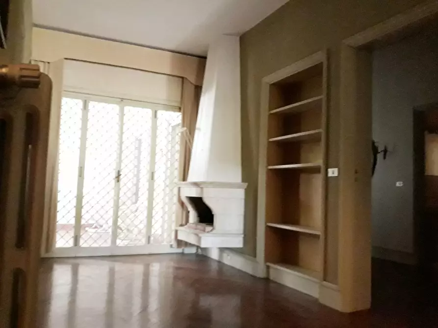 Immagine 15 di Villa in vendita  in Via Antonio Profilo 2 a Lecce