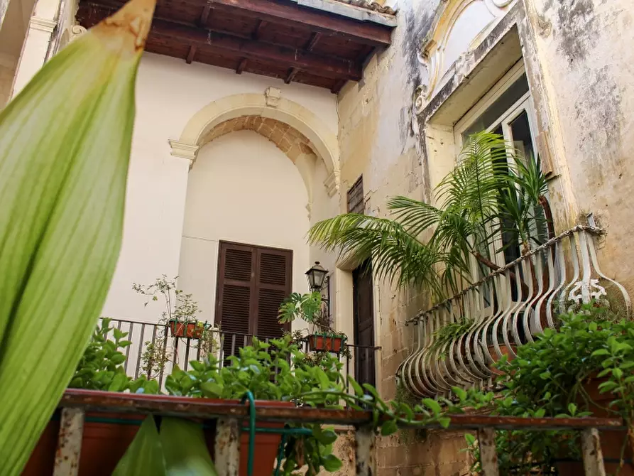 Immagine 4 di Appartamento in vendita  a Lecce