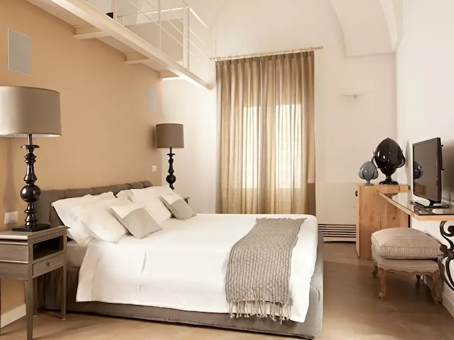 Immagine 6 di Immobile di prestigio in vendita  in Via Vittorio dei Prioli 42 a Lecce