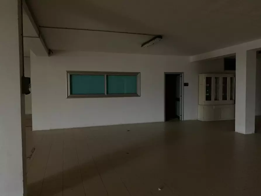 Immagine 7 di Magazzino in affitto  in Via Vecchia Frigole snc a Lecce