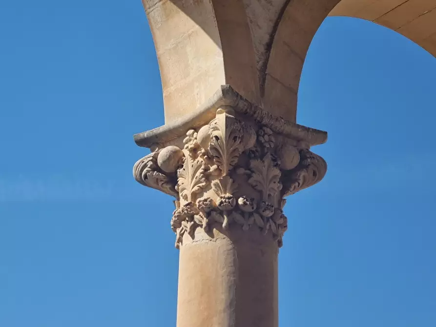 Immagine 7 di Immobile di prestigio in vendita  in Via Gianfilippe 3 a Squinzano