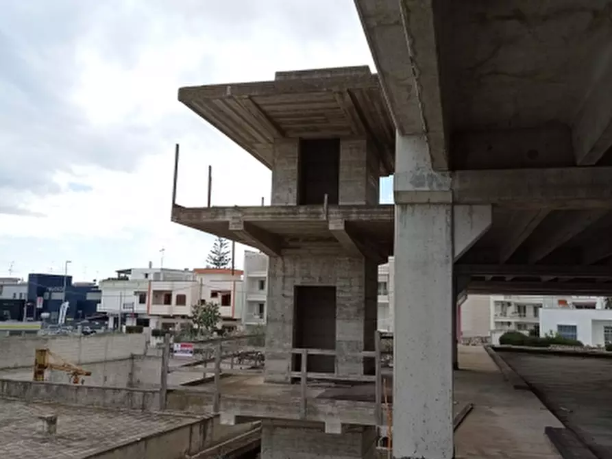 Immagine 9 di Attività commerciale in vendita  in Via di Leuca 150 a Cavallino