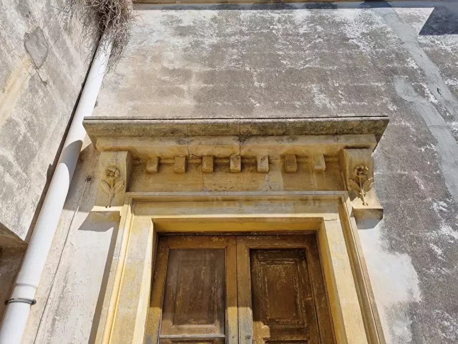 Immagine 9 di Immobile di prestigio in vendita  in Via Gianfilippe 3 a Squinzano