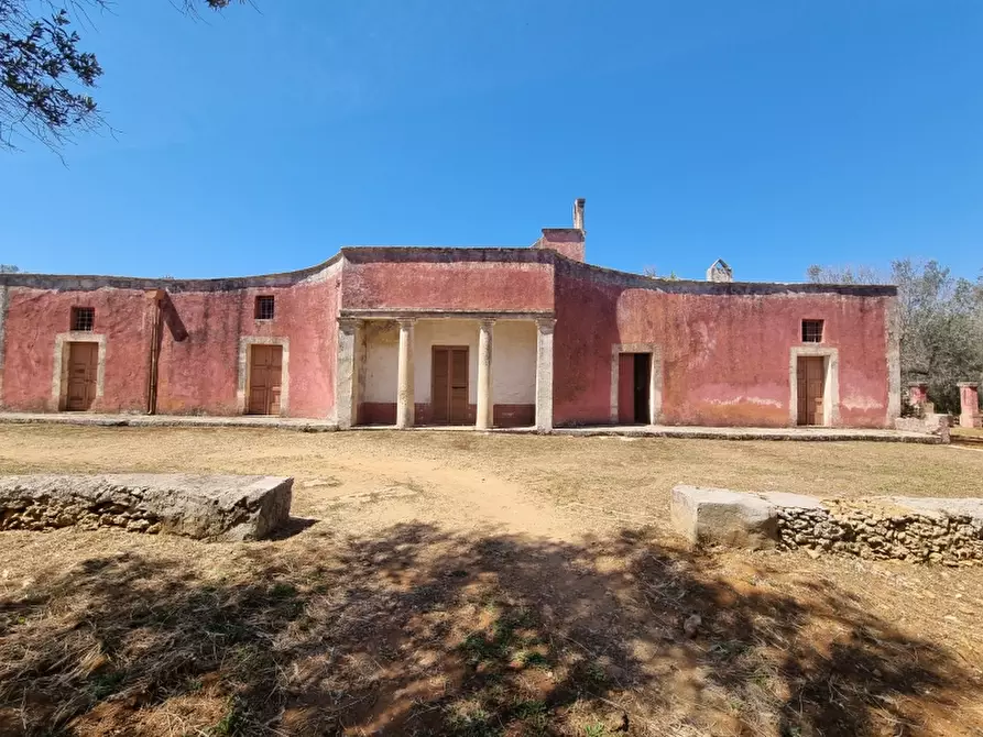 Immagine 1 di Rustico / casale in vendita  a Squinzano