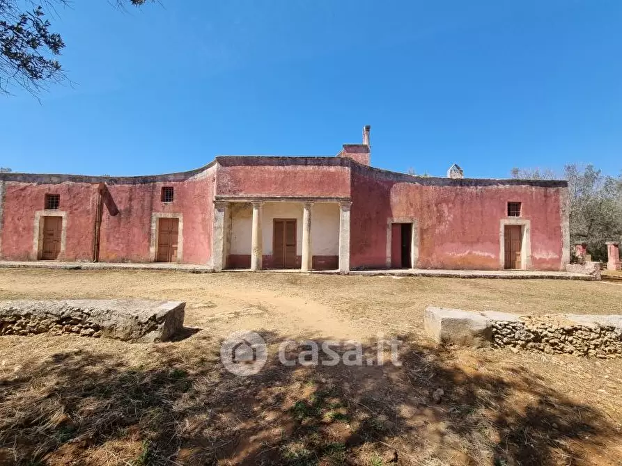 Immagine 1 di Rustico / casale in vendita  a Squinzano