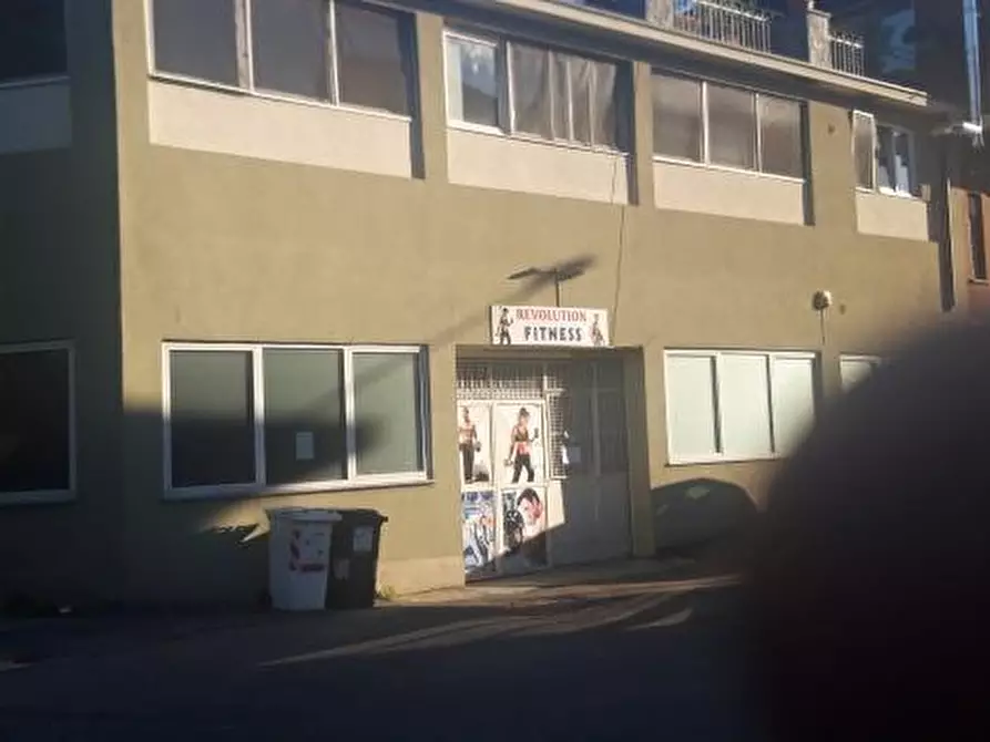 Immagine 3 di Locale commerciale in vendita  in VIA GARIBALDI 9 a Moncalieri