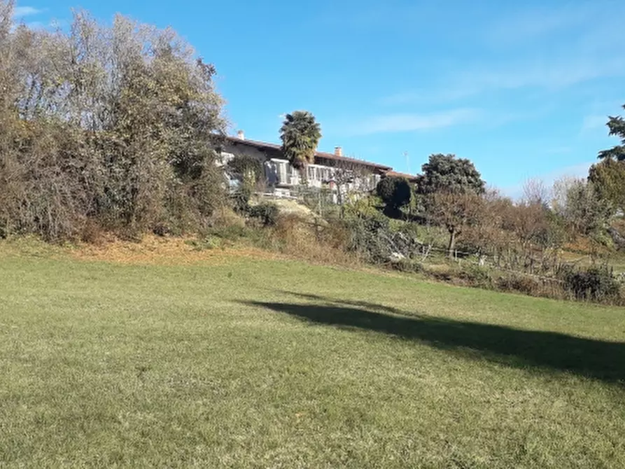 Immagine 10 di Rustico / casale in vendita  in VIA CHIERI -STRADA DEL CERVO 8 a Baldissero Torinese