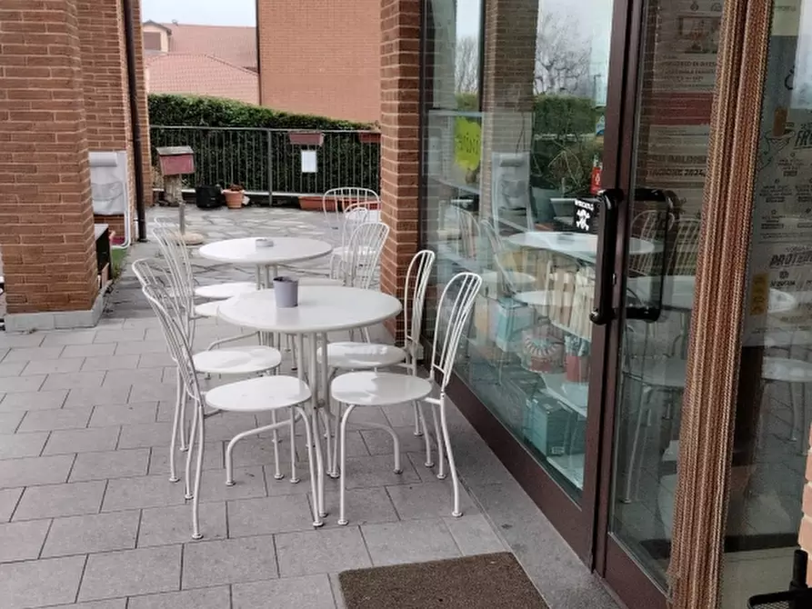 Immagine 1 di Negozio in vendita  a Baldissero Torinese
