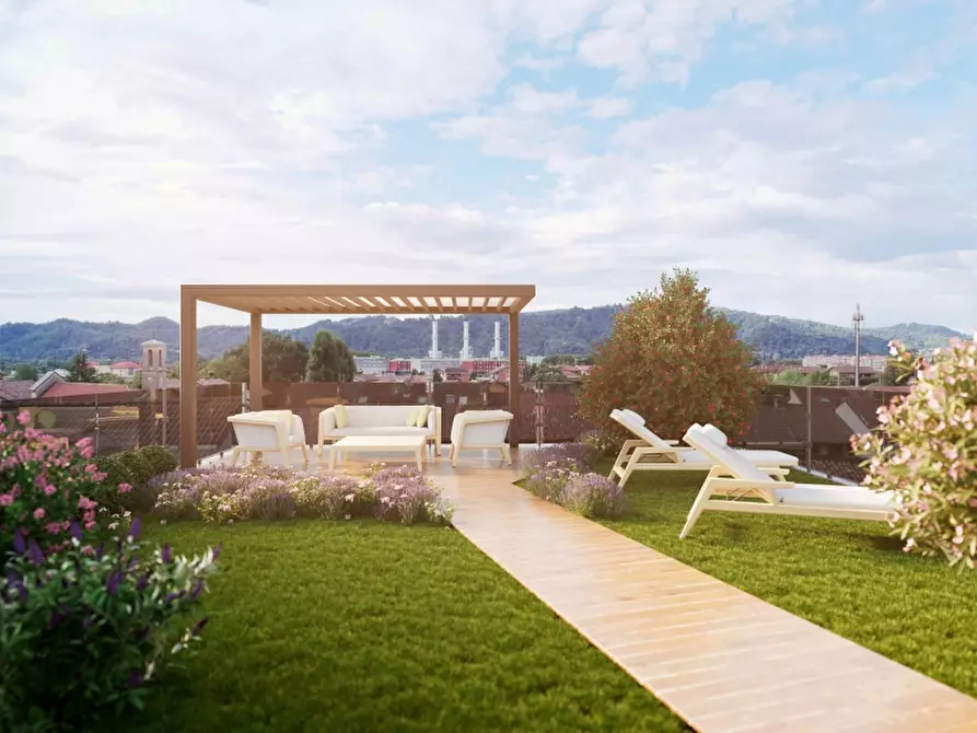 Immagine 1 di Appartamento in vendita  in VIA RIVIERA 31 a Chivasso