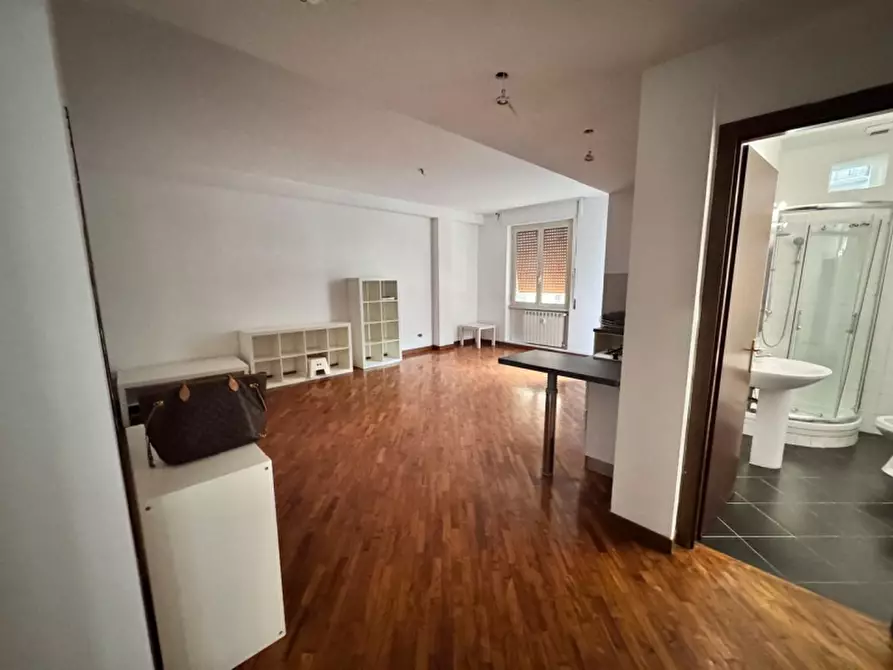 Immagine 13 di Appartamento in vendita  in VIA CAMESENA 4 a Roma