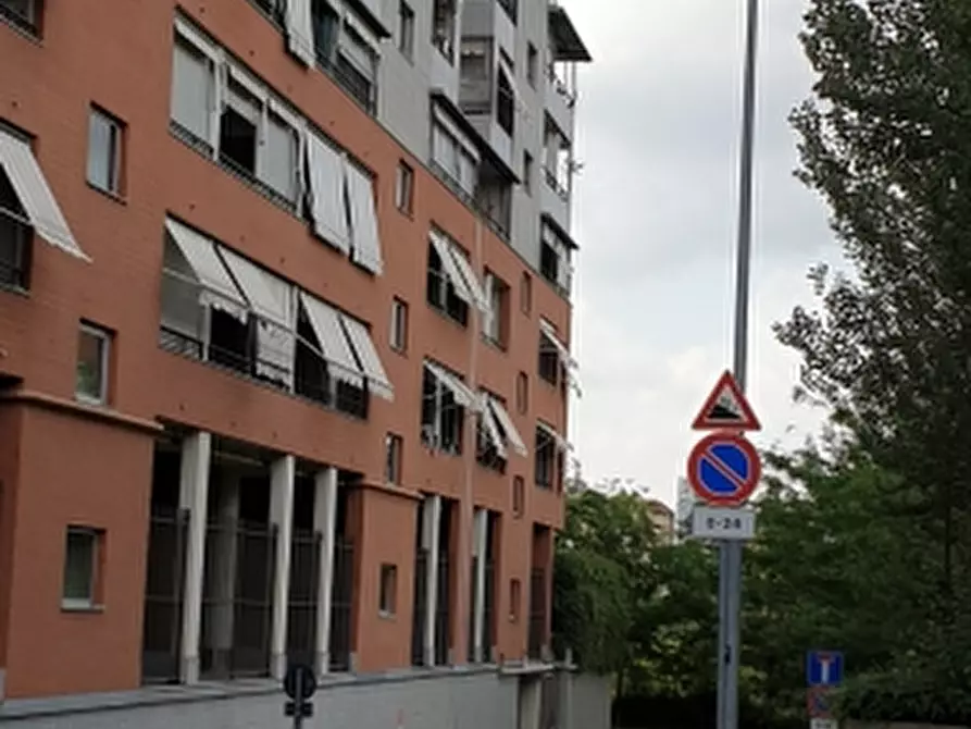 Immagine 3 di Box auto in vendita  in Via Val della Torre 49/15 a Torino