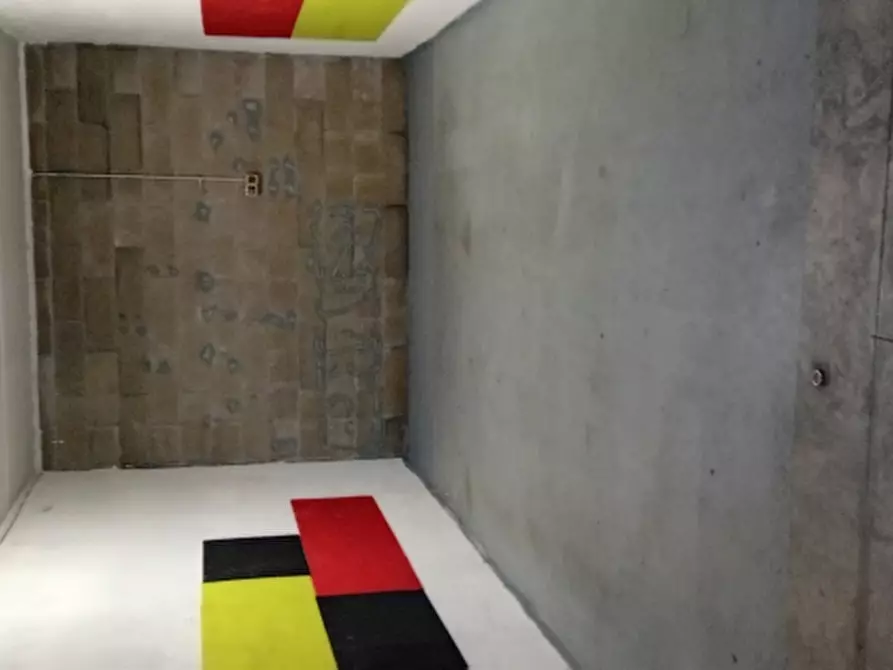 Immagine 10 di Box auto in vendita  a Torino