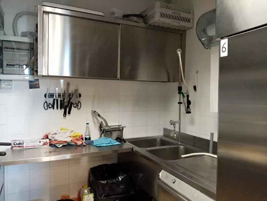 Immagine 8 di Negozio in vendita  in VIA FASELLA 56 a Giaveno