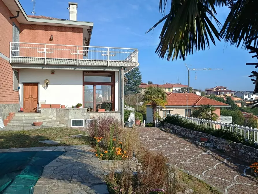 Immagine 2 di Villa in vendita  a Baldissero Torinese