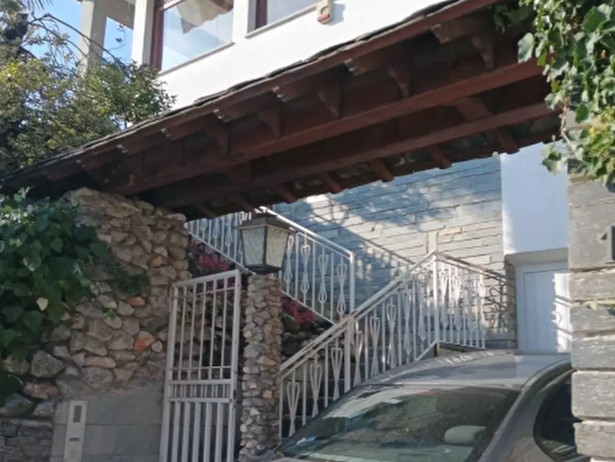 Immagine 8 di Villa in vendita  a Baldissero Torinese