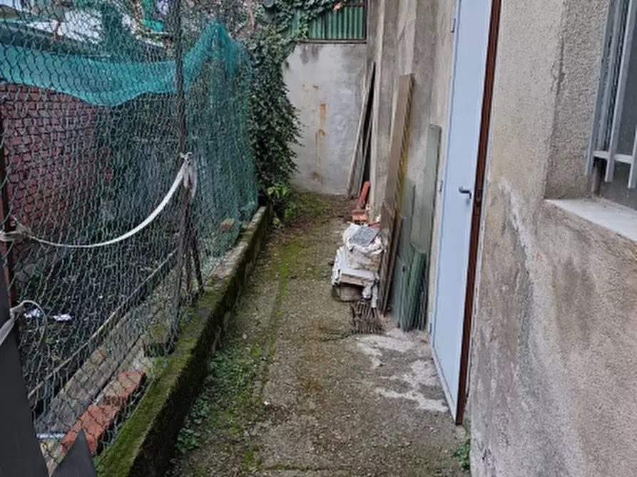 Immagine 3 di Casa semindipendente in vendita  in via Giachino 61 a Torino