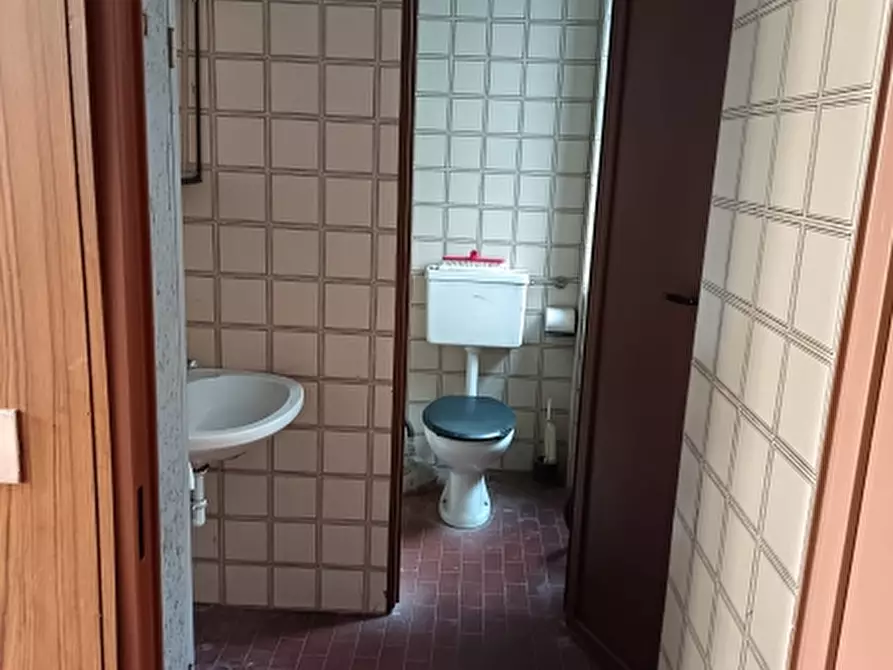 Immagine 5 di Casa semindipendente in vendita  in via Giachino 61 a Torino