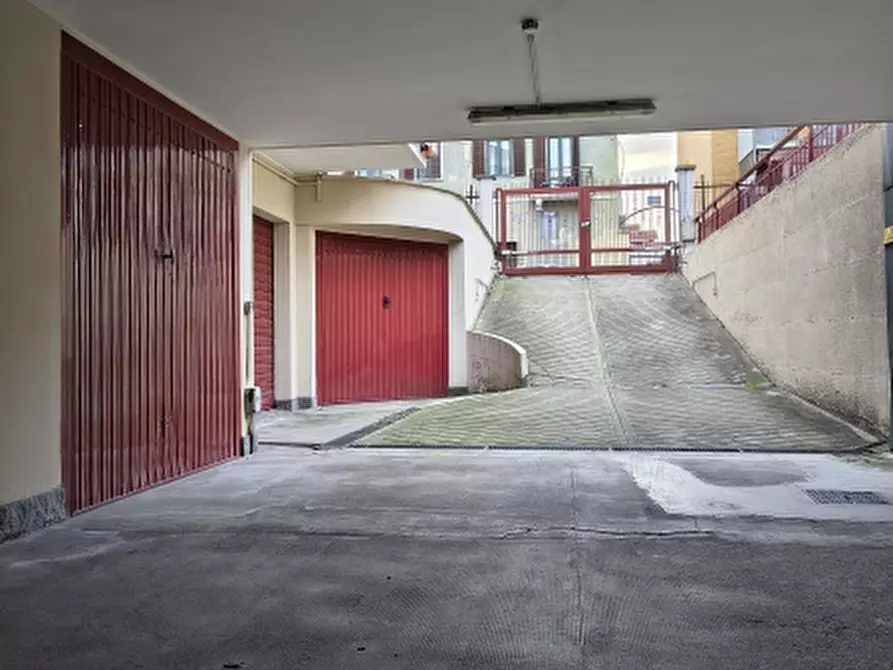 Immagine 3 di Box auto in vendita  a Torino