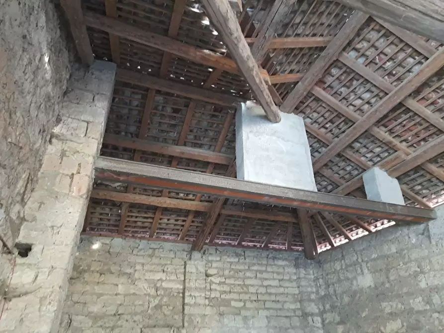 Immagine 14 di Rustico / casale in vendita  in CASCINA POZZANO 7/8 a Rosignano Monferrato